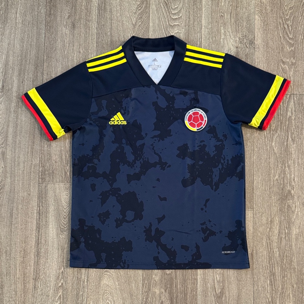 Adidas soccer 2020-2021 Columbia away jersey men’s sz L, as is